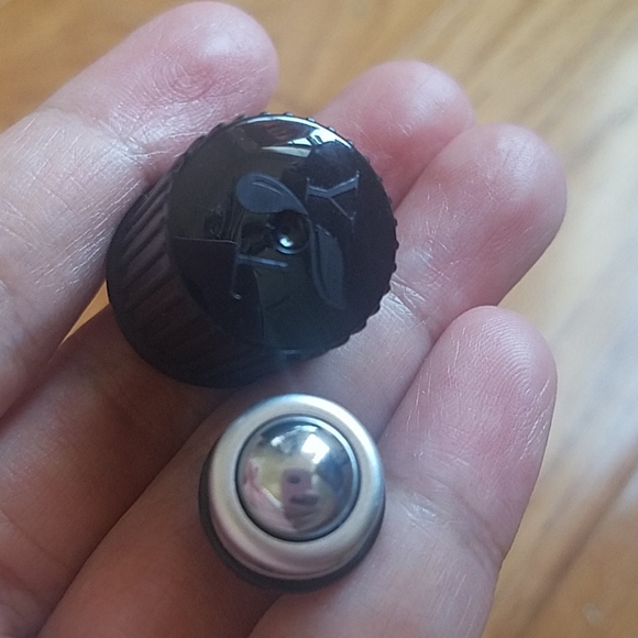 Aromaglide roller fitments - Picture 2 of 2